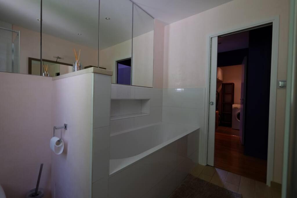 Duplex Face Au Palais Des Papes Apartment Villeneuve-les-Avignon Luaran gambar