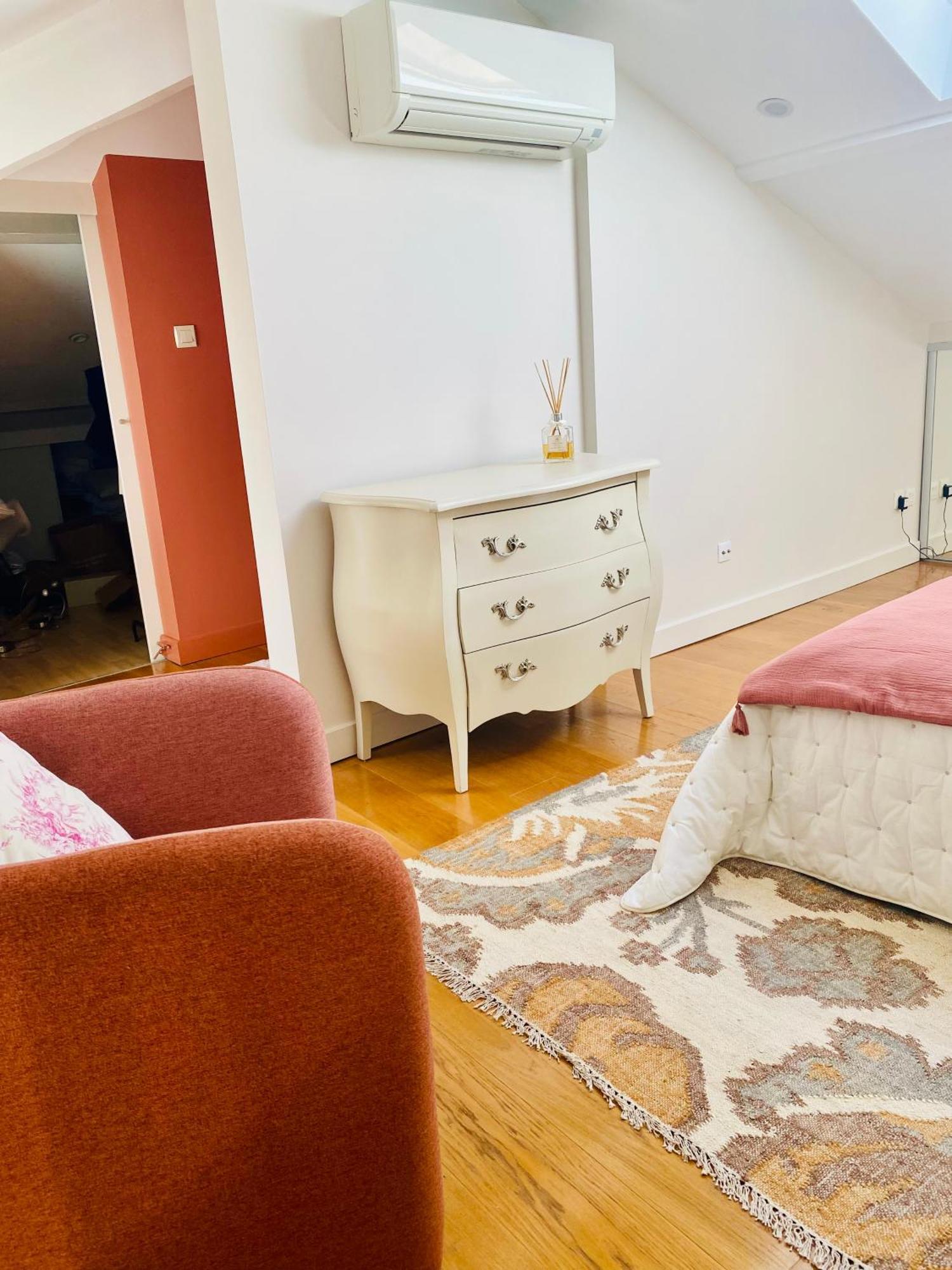 Duplex Face Au Palais Des Papes Apartment Villeneuve-les-Avignon Luaran gambar